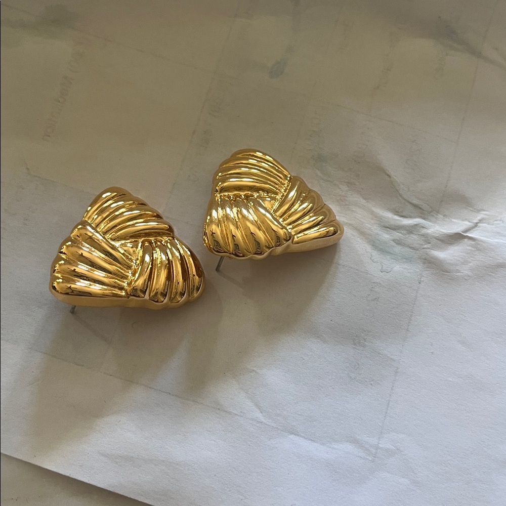 Heaven Mayhem earrings NEW